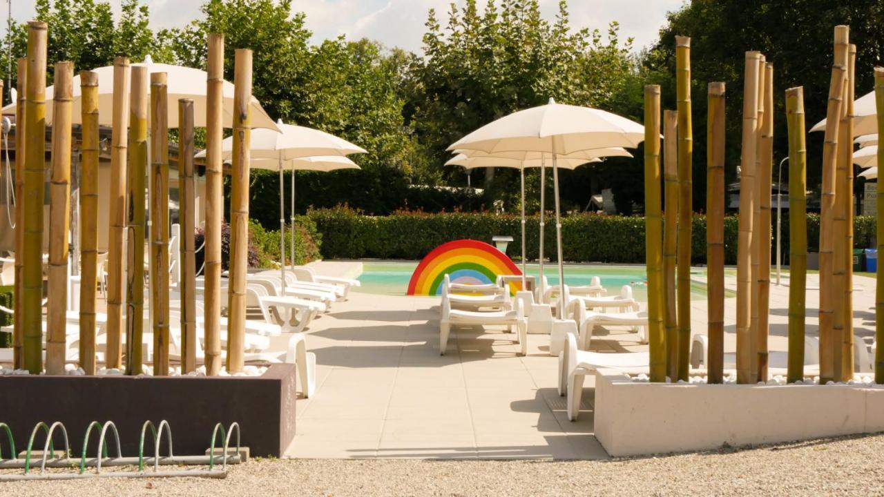 Eden Glamping Camping
